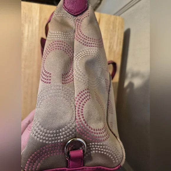 Coach Ashley Op Art Pink and Tan Satchel - Picture 11 of 12